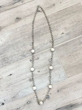 Boho Beach Stone Grey Howlite Beaded Silver Long Necklace